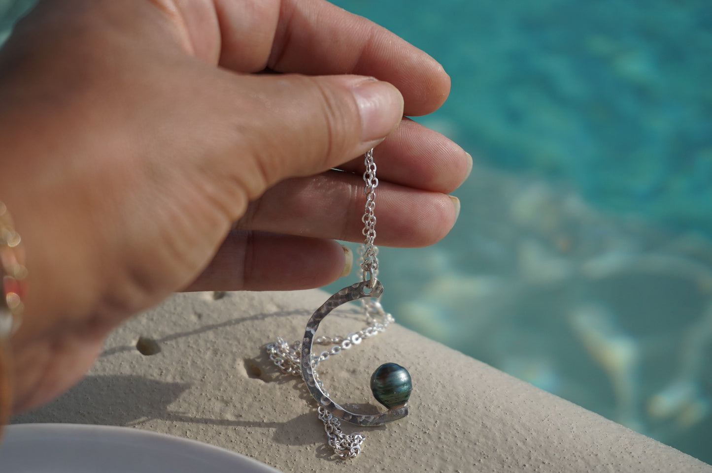Tahitian Pearl Crecent