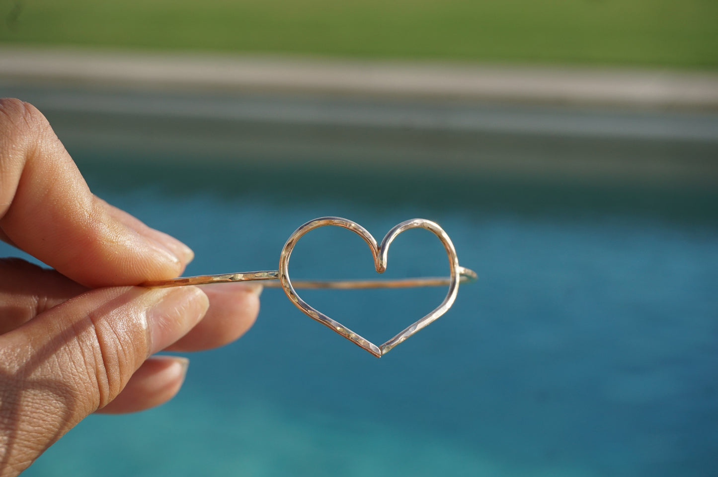 14k Heart Bangle